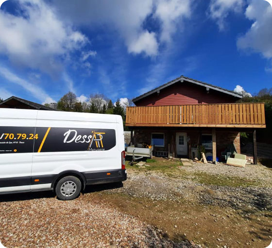 camionette de la menuiserie dessart devant une terrasse